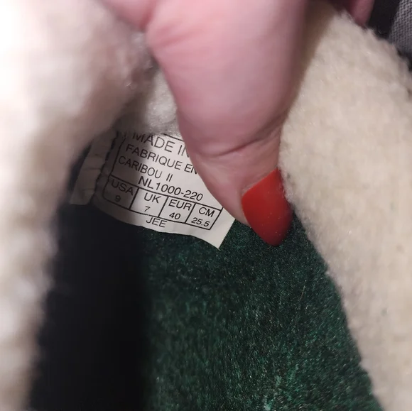 Sorel Caribou II NL1000-220 boot size 9 - Picture 6 of 7